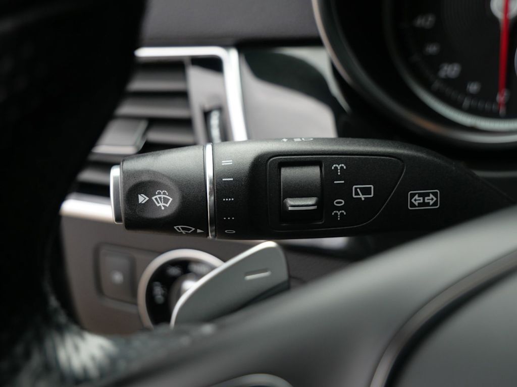 Thumbnail: 2019 Mercedes-Benz GLS - 7