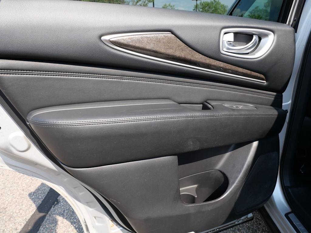 Thumbnail: 2015 INFINITI QX60 - 15