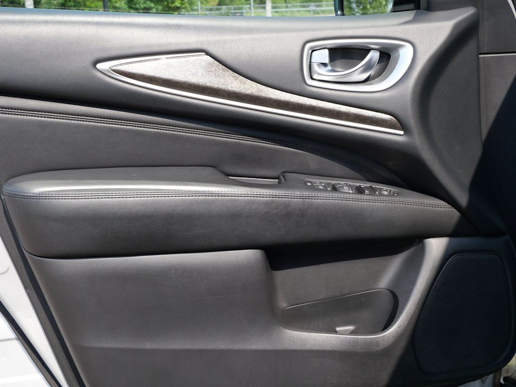 Thumbnail: 2015 INFINITI QX60 - 13