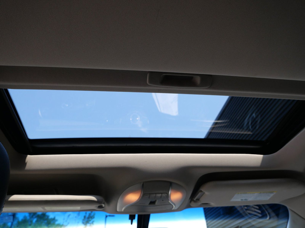 Thumbnail: 2015 INFINITI QX60 - 18