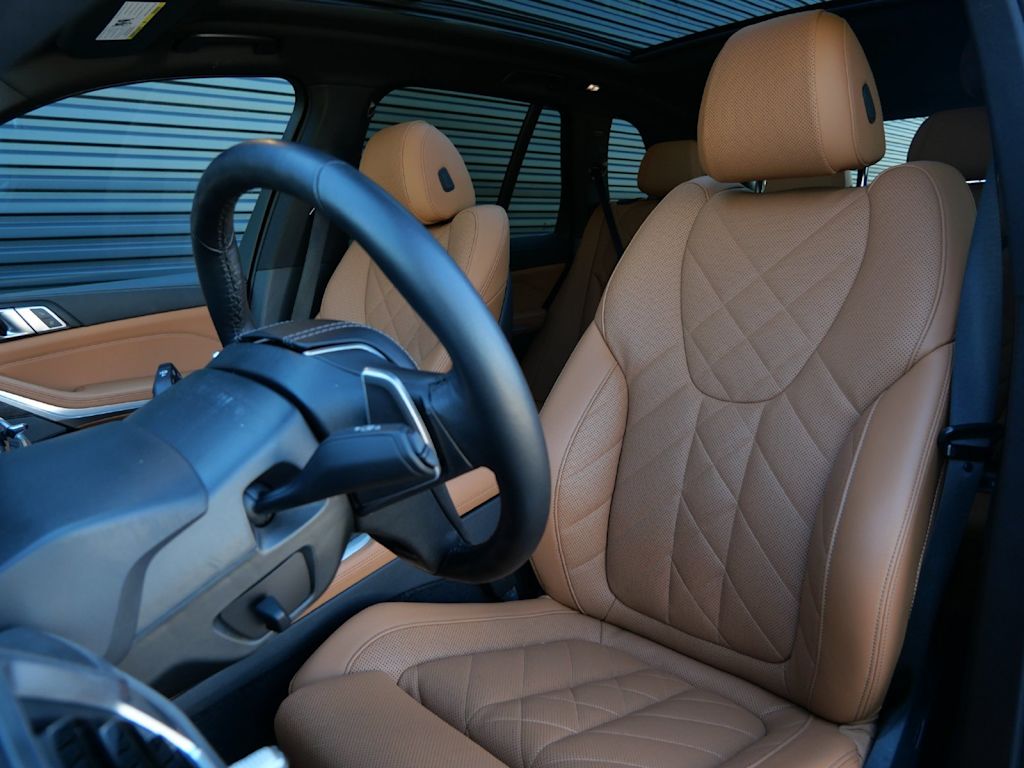 Thumbnail: 2024 BMW X5 - 6