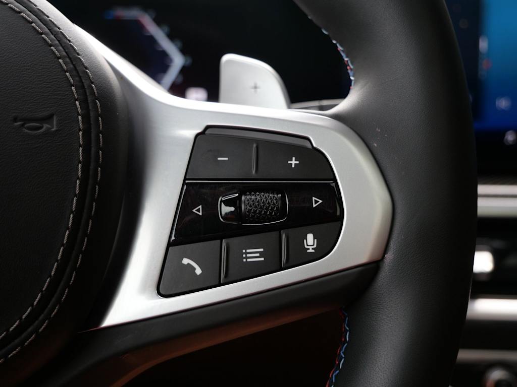 Thumbnail: 2026 BMW X7 - 19
