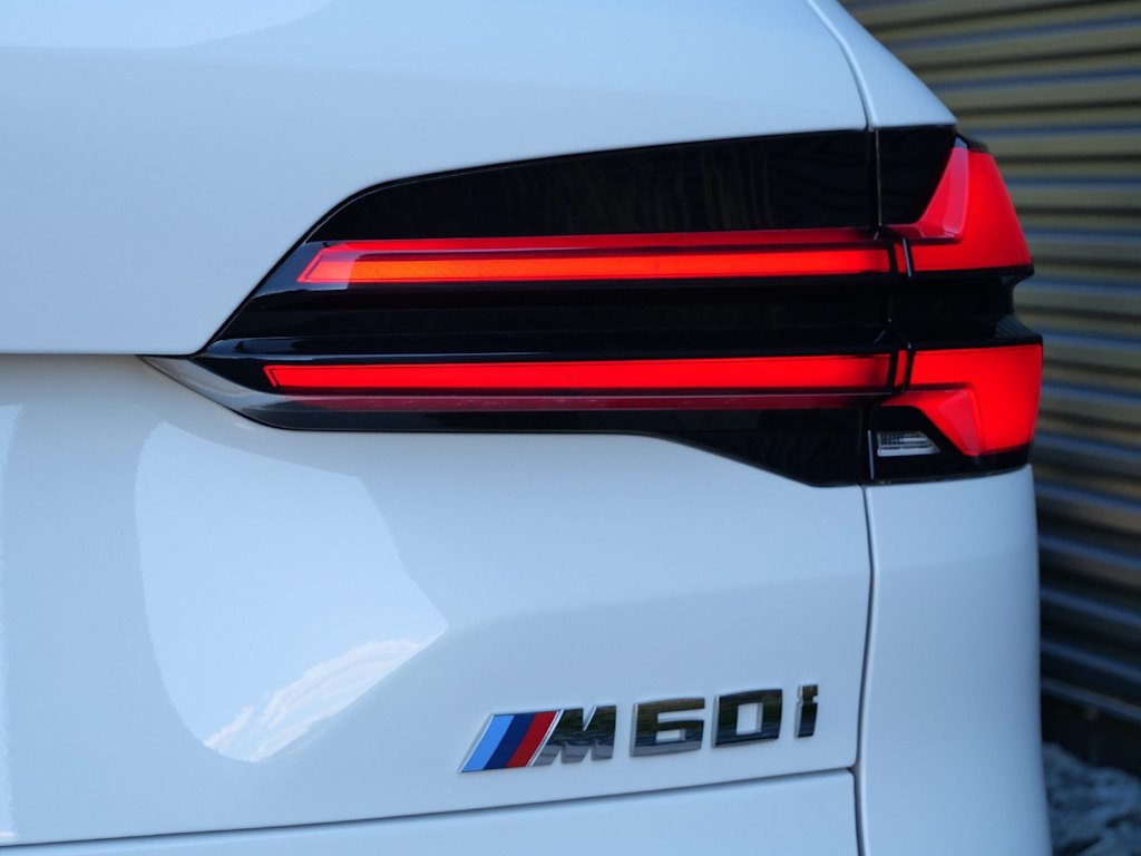 Thumbnail: 2026 BMW X5 - 15