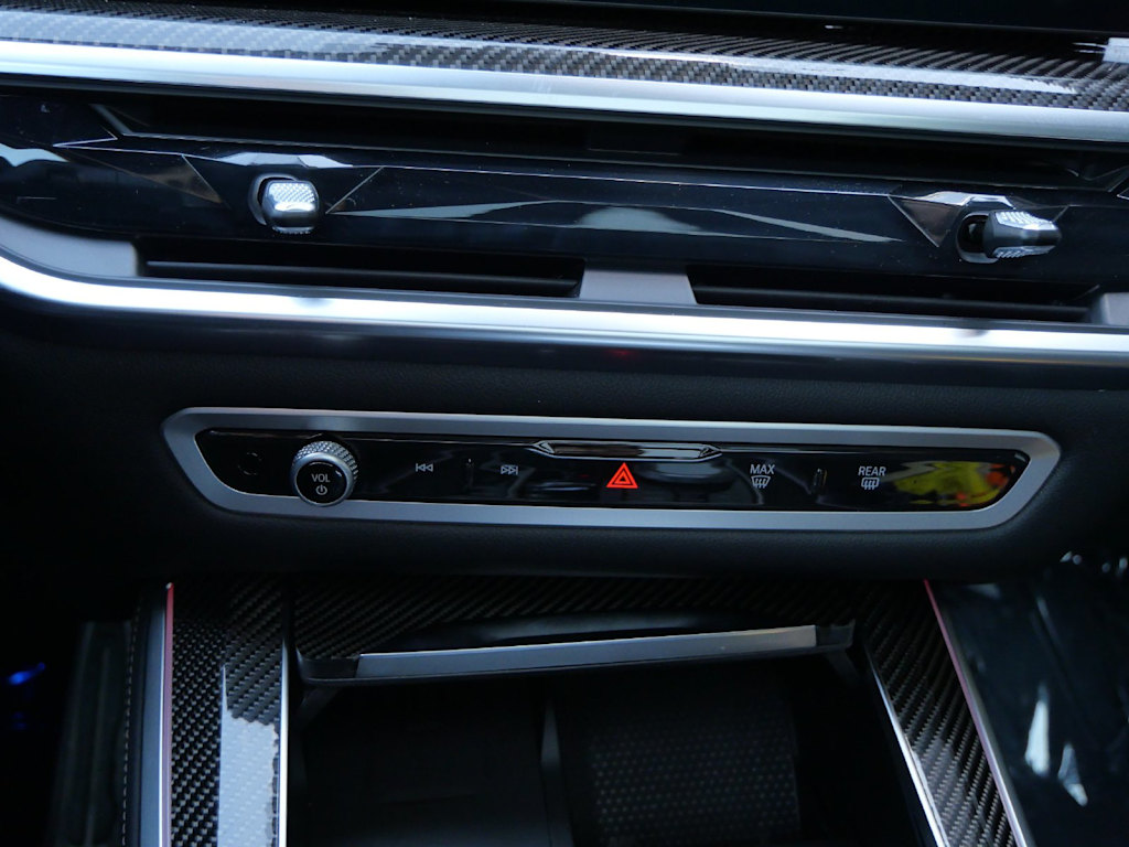 Thumbnail: 2026 BMW X5 - 20