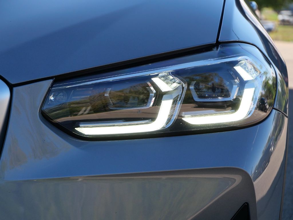 Thumbnail: 2024 BMW X3 - 11