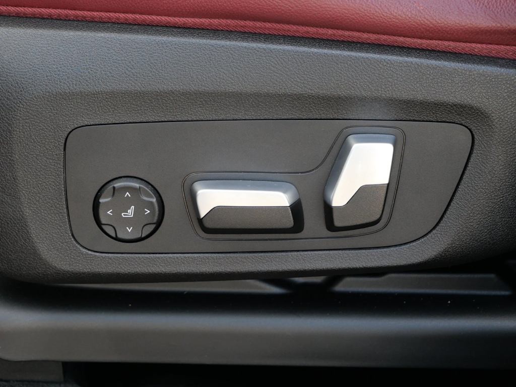 Thumbnail: 2024 BMW X3 - 11