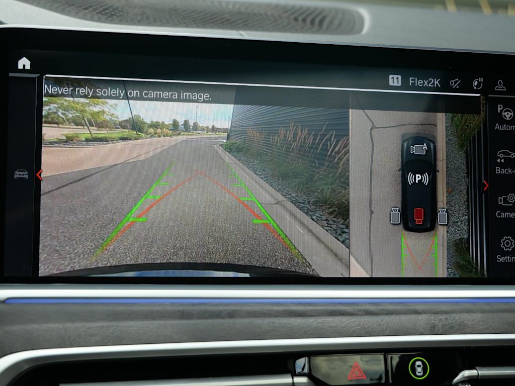Thumbnail: 2021 BMW X7 - 28