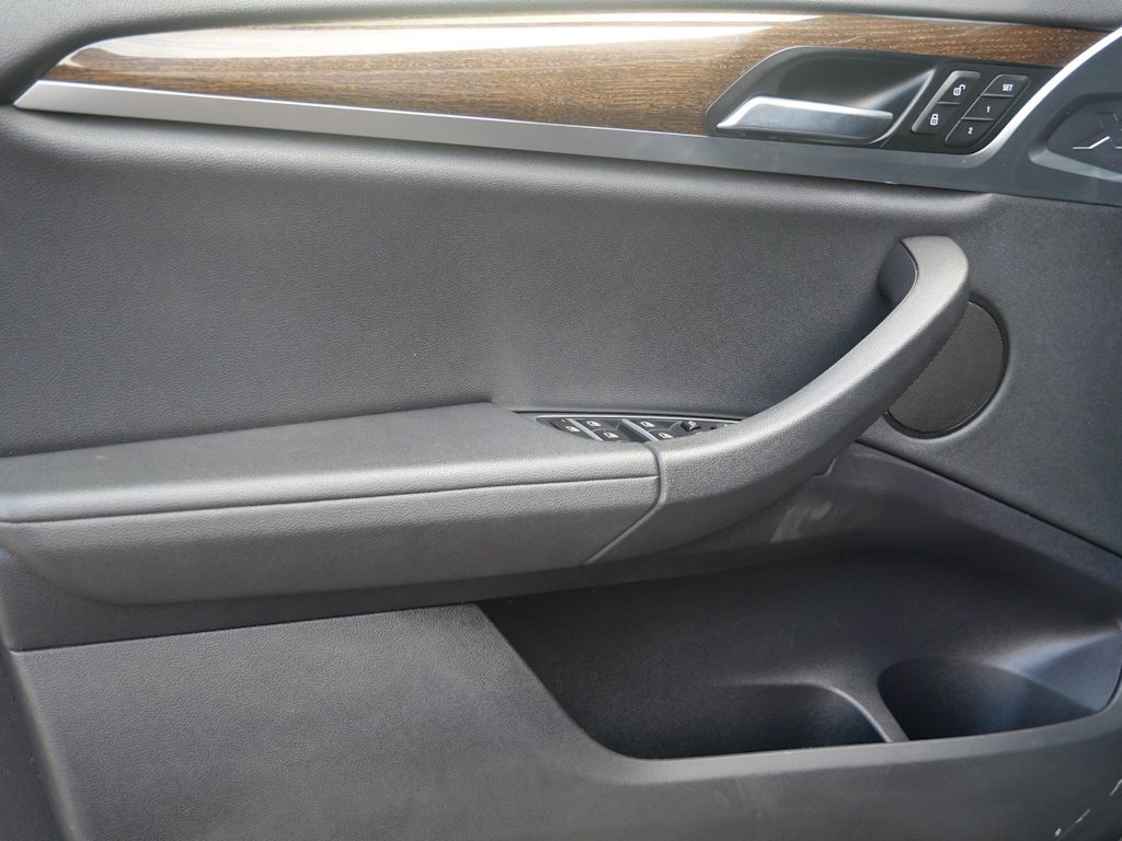 Thumbnail: 2019 BMW X3 - 13