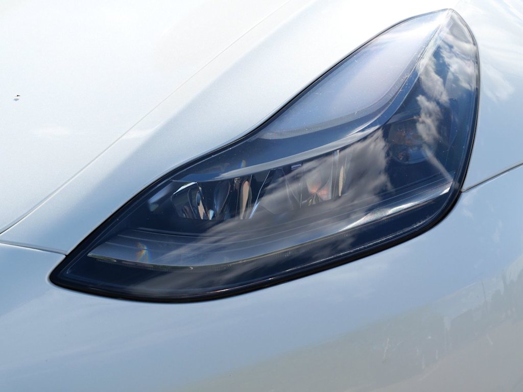 Thumbnail: 2023 Tesla Model 3 - 10
