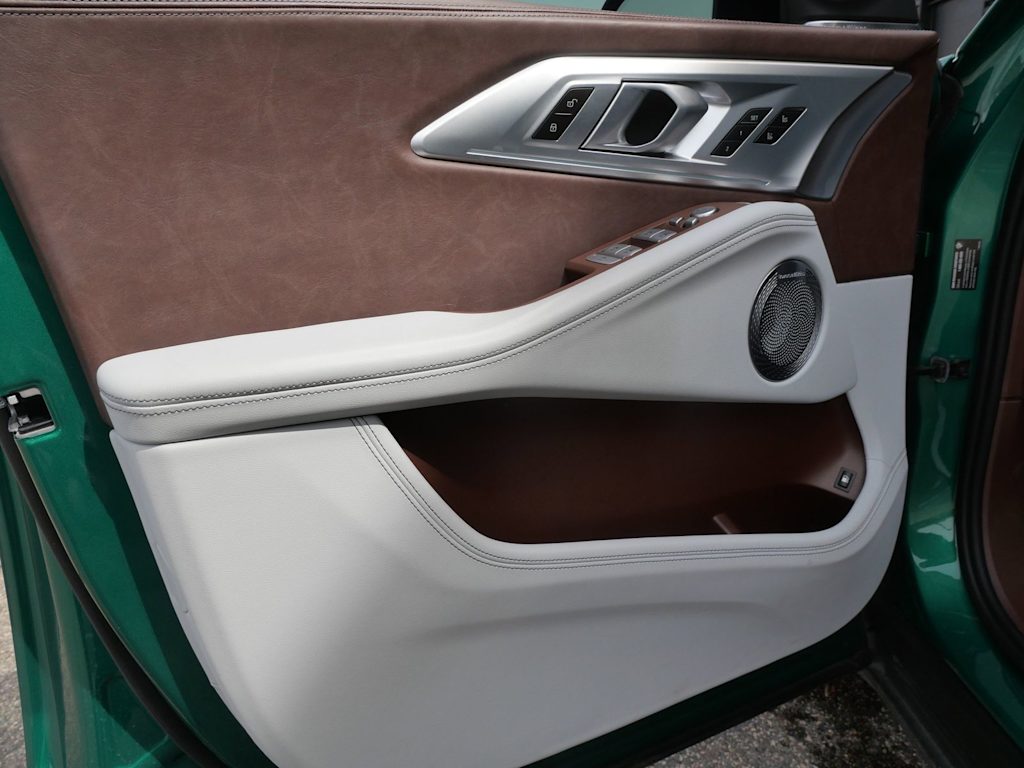 Thumbnail: 2024 BMW XM - 11