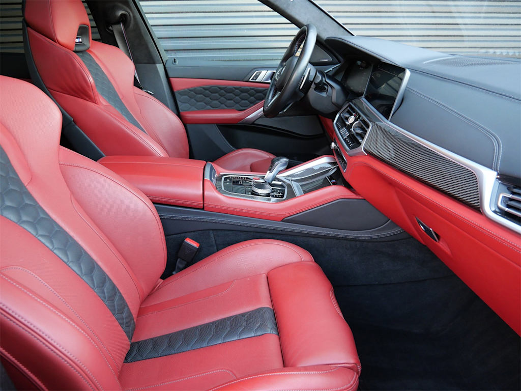 Thumbnail: 2022 BMW X6 - 9