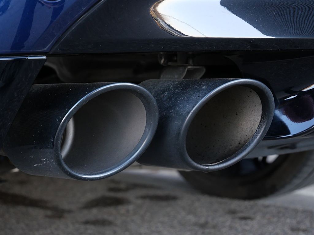 Thumbnail: 2022 BMW X6 - 23