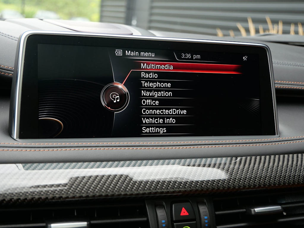 Thumbnail: 2016 BMW X6 - 9