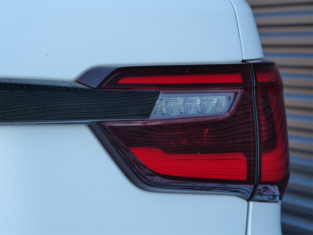 Thumbnail: 2023 INFINITI QX80 - 13