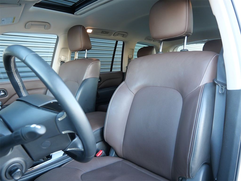 Thumbnail: 2023 INFINITI QX80 - 6