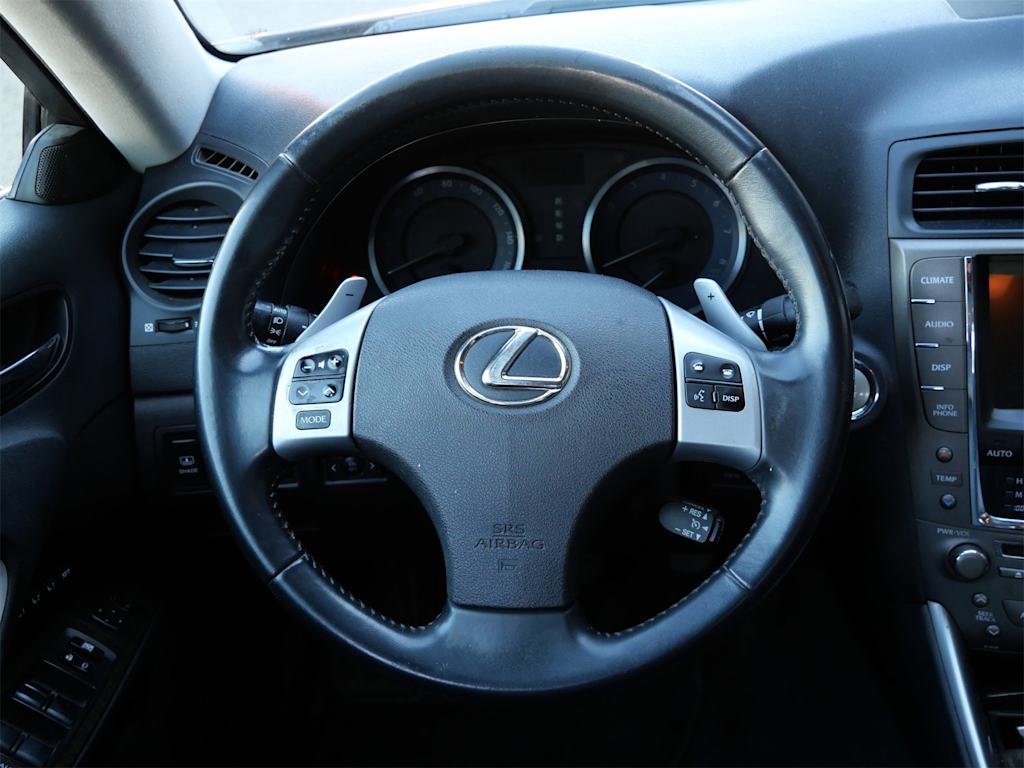 Thumbnail: 2012 Lexus IS - 9