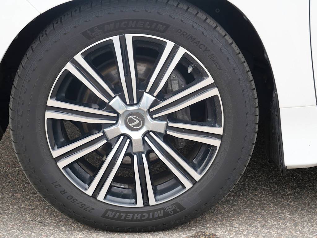 Thumbnail: 2021 Lexus LX - 5