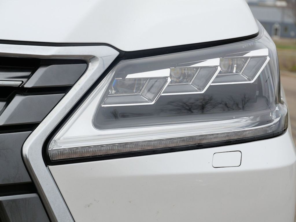Thumbnail: 2021 Lexus LX - 11
