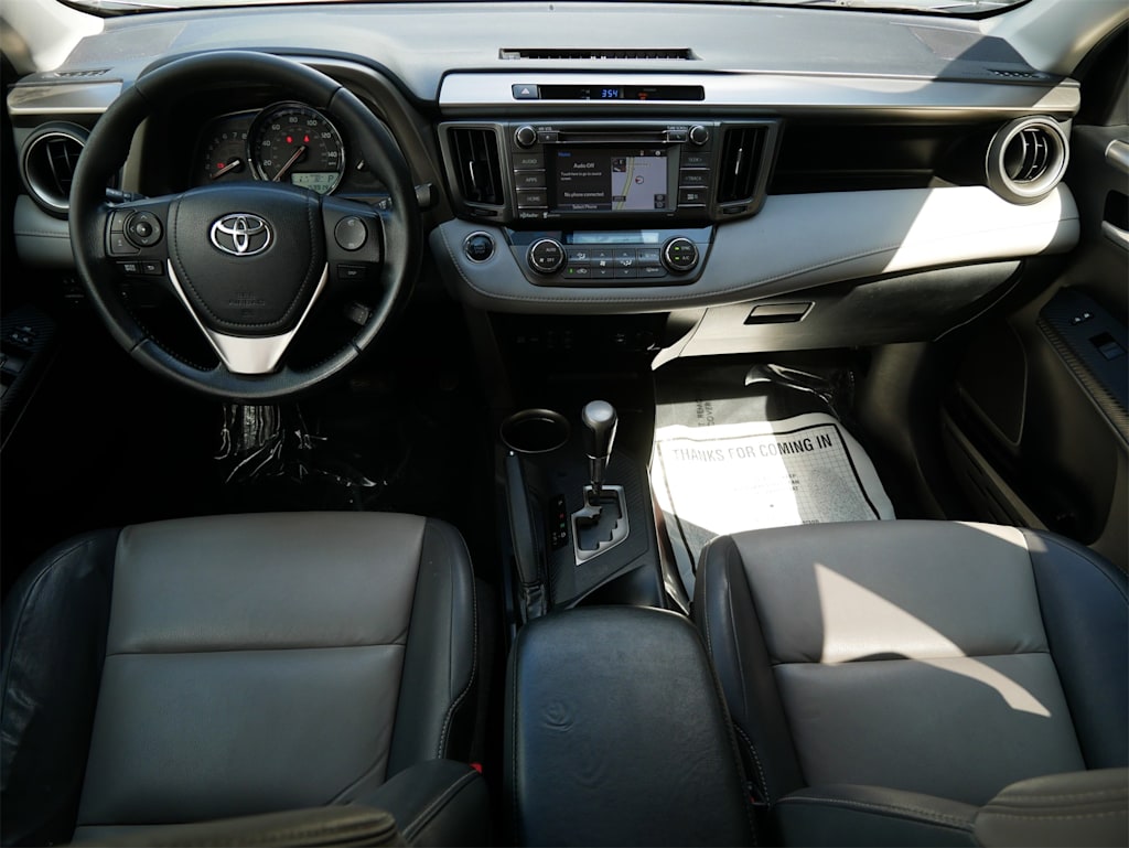 Thumbnail: 2015 Toyota RAV4 - 7