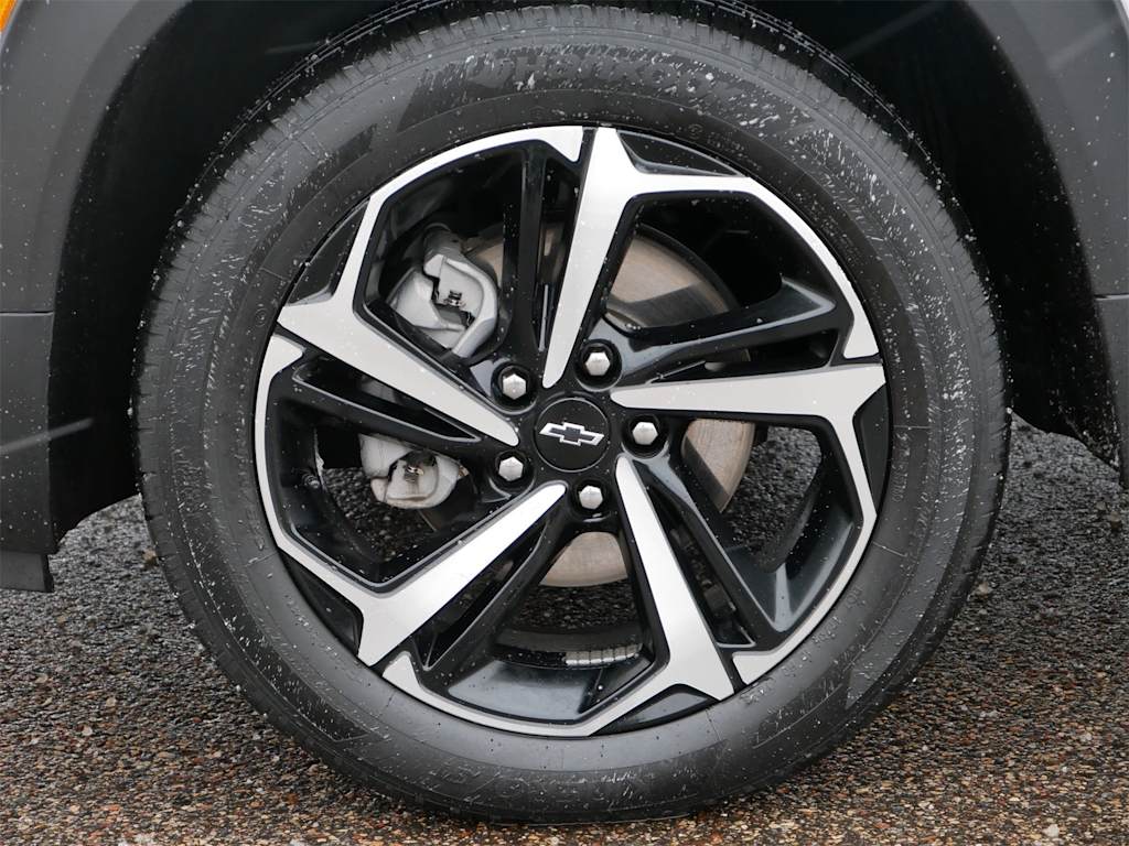 Thumbnail: 2023 Chevrolet TrailBlazer - 5