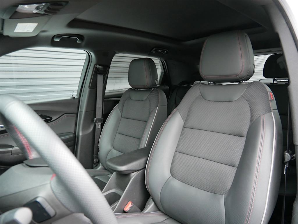 Thumbnail: 2023 Chevrolet TrailBlazer - 7