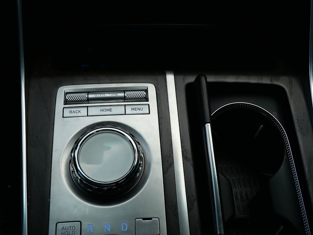 Thumbnail: 2024 Genesis GV80 - 21