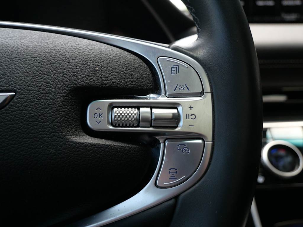 Thumbnail: 2024 Genesis GV80 - 22