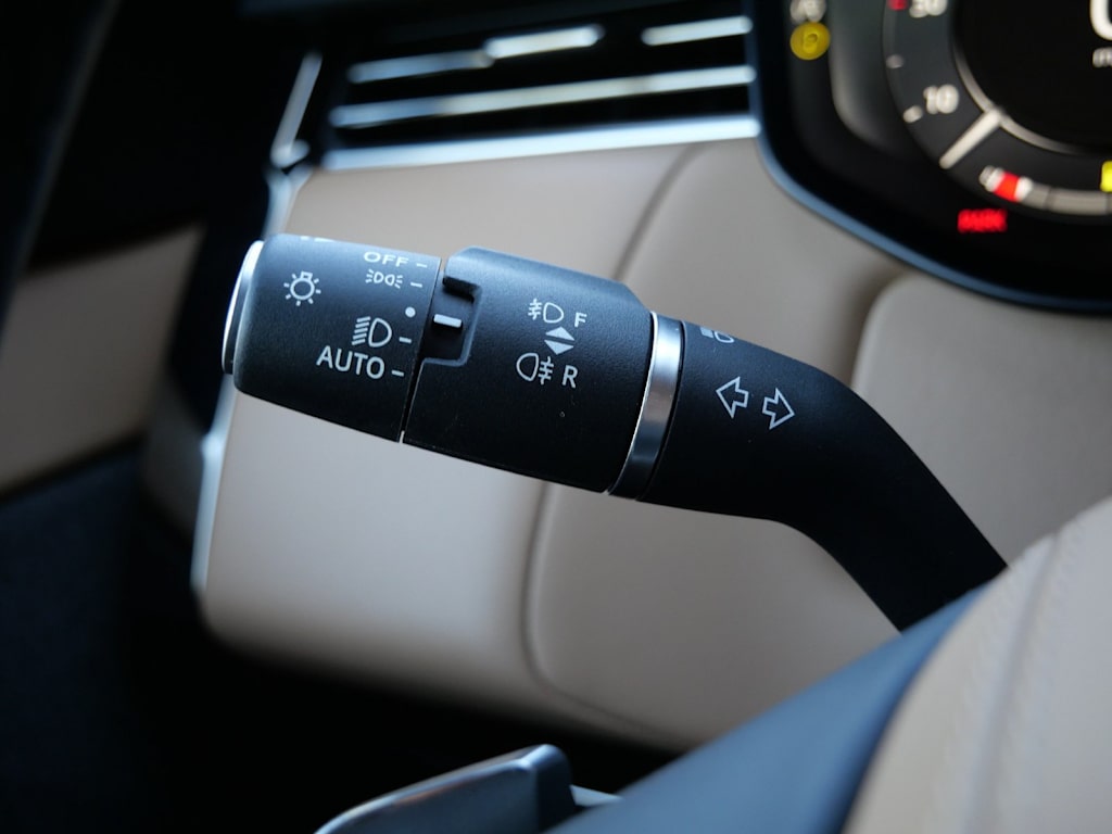Thumbnail: 2024 Land Rover Range Rover Sport - 10