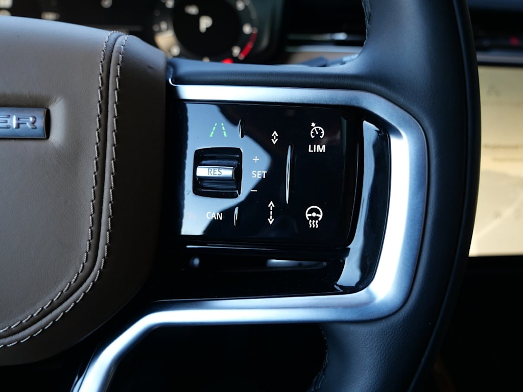 Thumbnail: 2024 Land Rover Range Rover Sport - 21