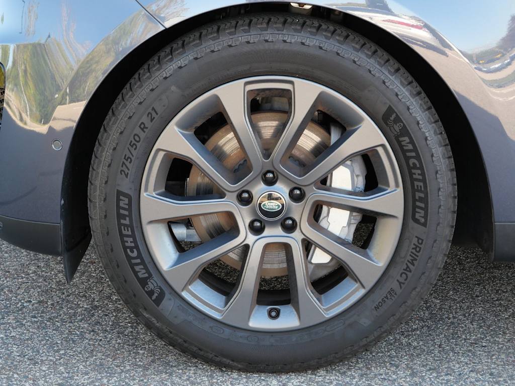 Thumbnail: 2024 Land Rover Range Rover Sport - 4