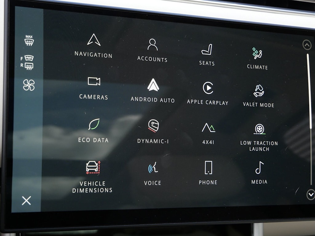Thumbnail: 2025 Land Rover Range Rover - 28