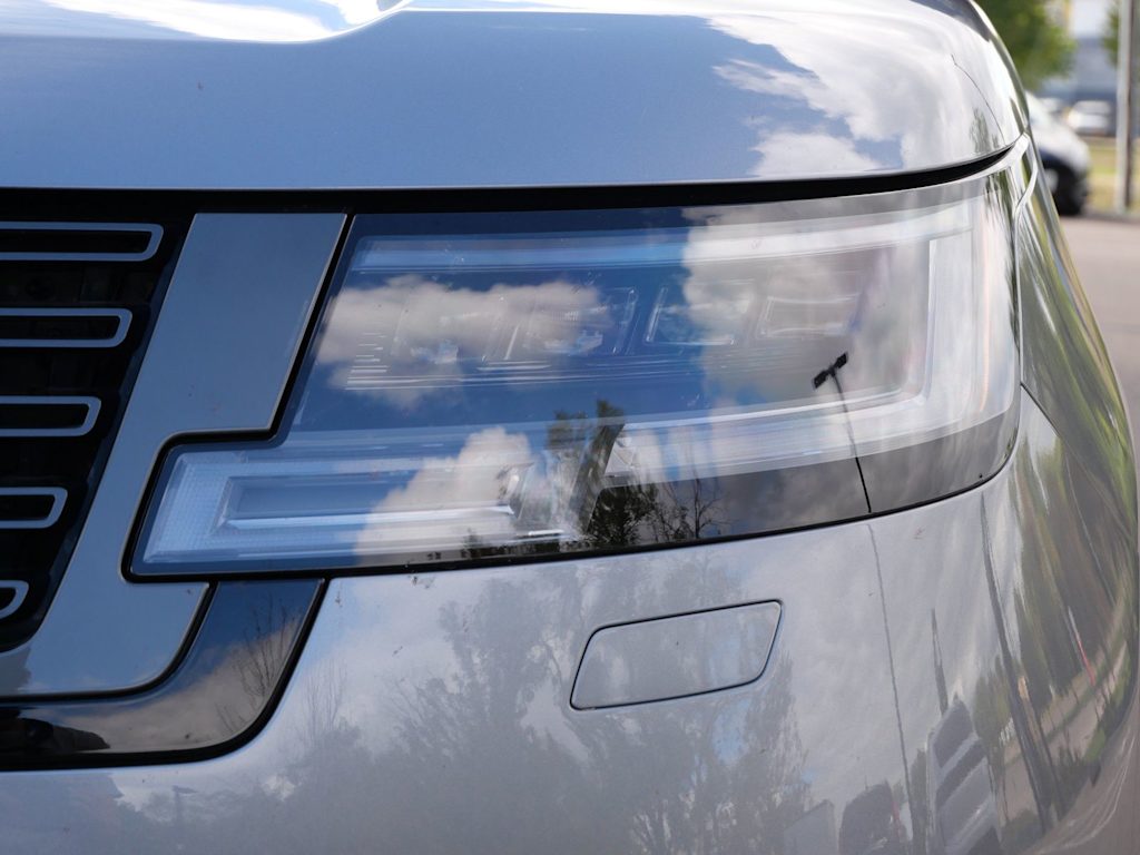 Thumbnail: 2025 Land Rover Range Rover - 13
