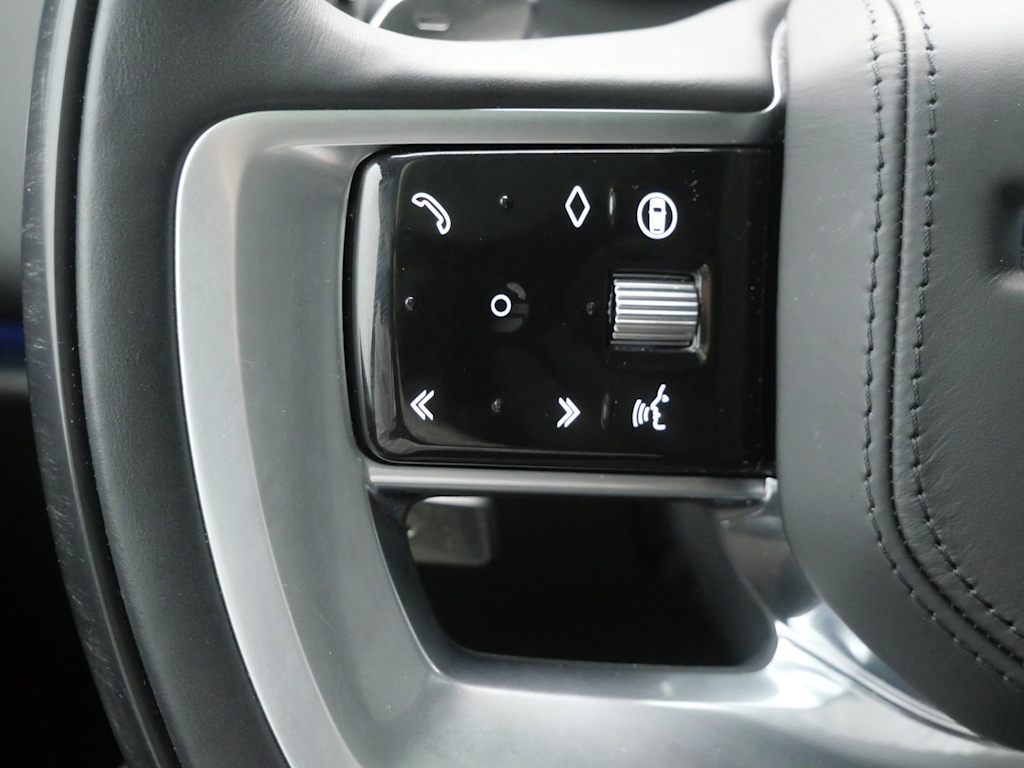 Thumbnail: 2025 Land Rover Range Rover - 14