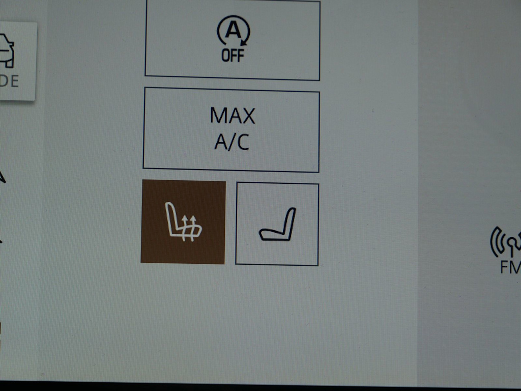 Thumbnail: 2025 Land Rover Range Rover - 20