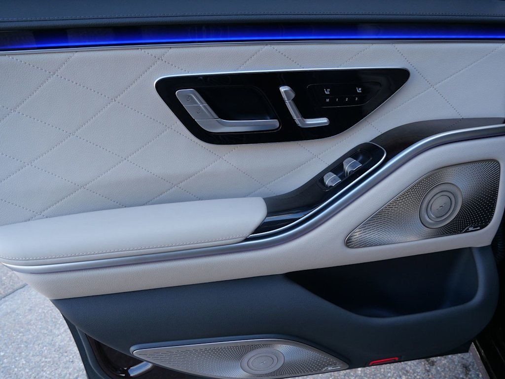 Thumbnail: 2021 Mercedes-Benz S-Class - 15