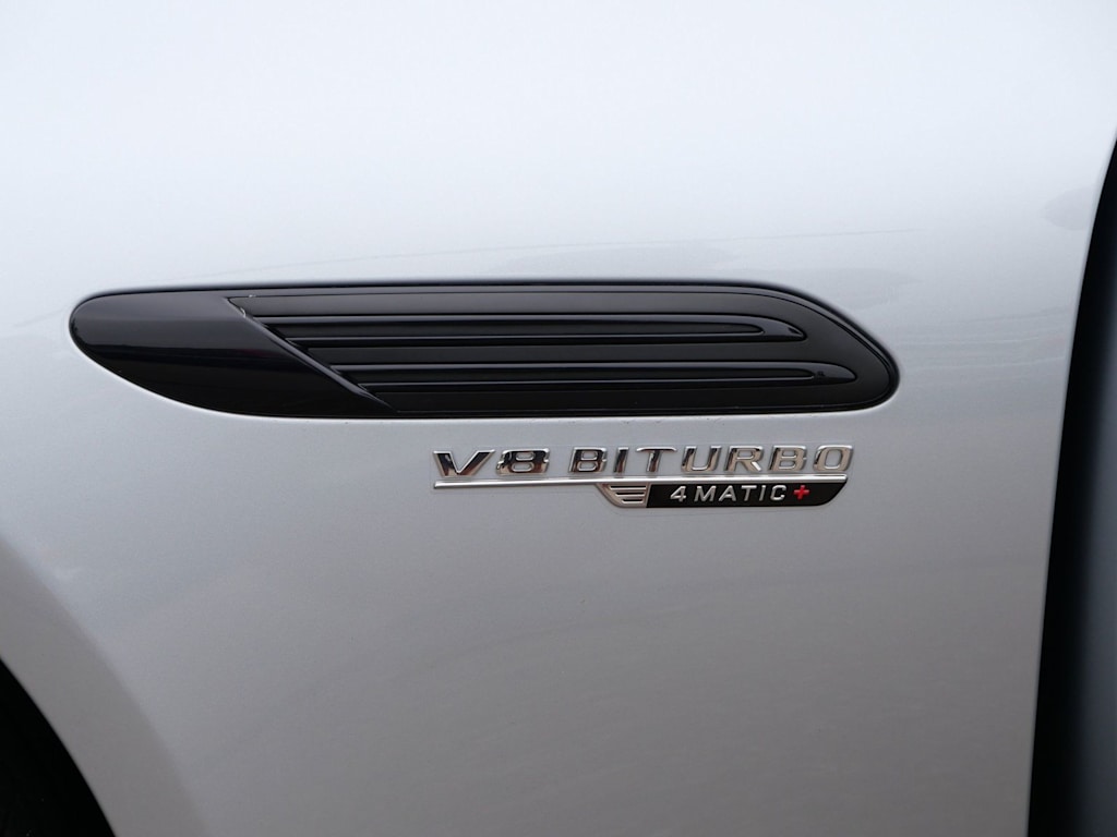 Thumbnail: 2023 Mercedes-Benz SL-Class - 5