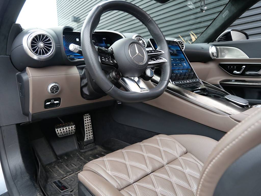 Thumbnail: 2023 Mercedes-Benz SL-Class - 2