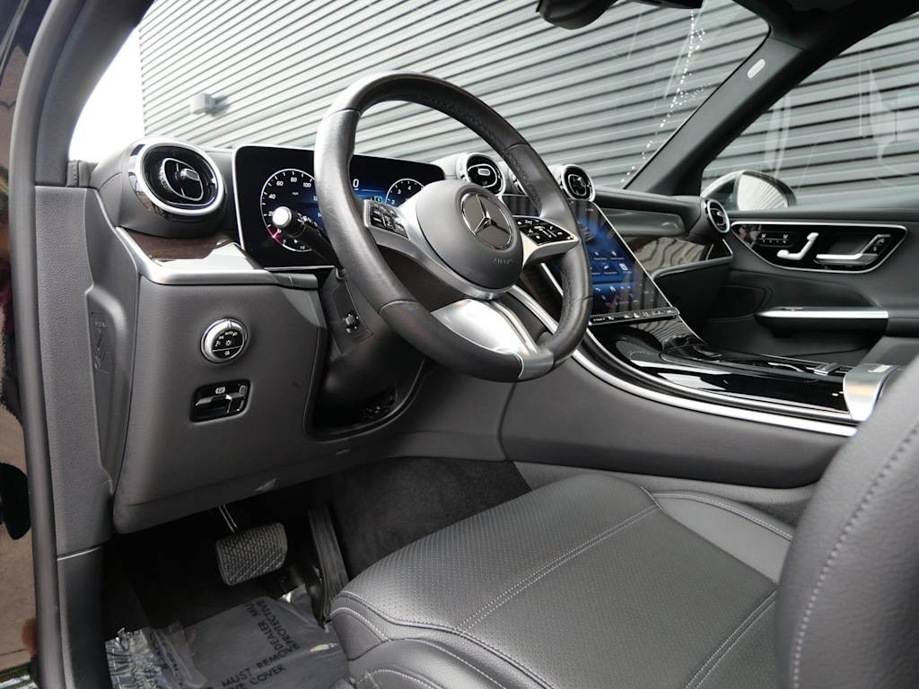 Thumbnail: 2023 Mercedes-Benz GLC - 2