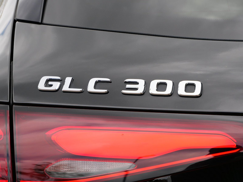 Thumbnail: 2023 Mercedes-Benz GLC - 5