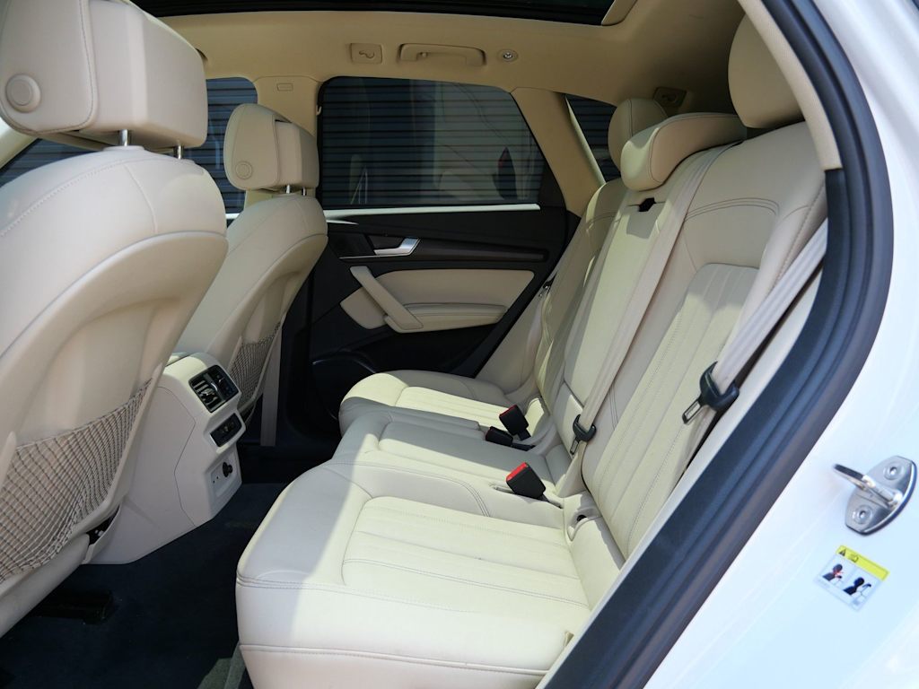 Thumbnail: 2022 Audi Q5 - 7