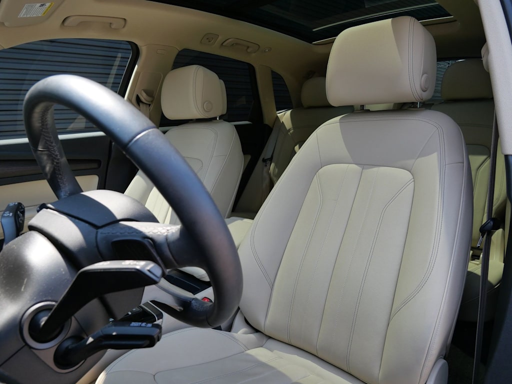 Thumbnail: 2022 Audi Q5 - 6