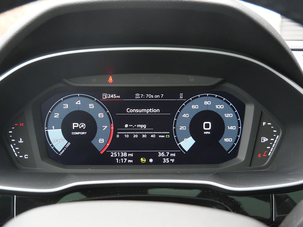 Thumbnail: 2023 Audi Q3 - 9