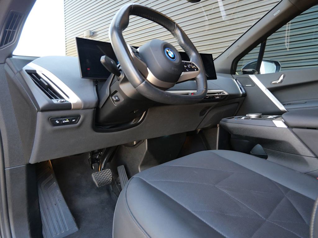 Thumbnail: 2024 BMW iX - 2