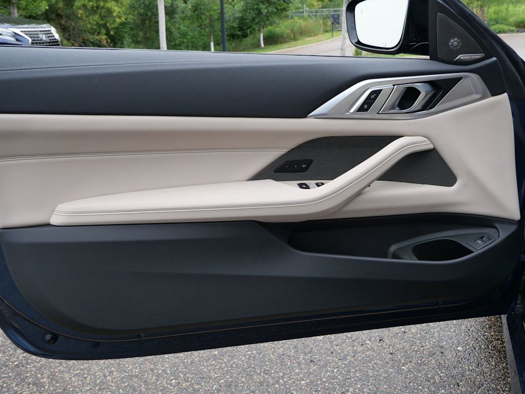Thumbnail: 2023 BMW 4 Series - 11