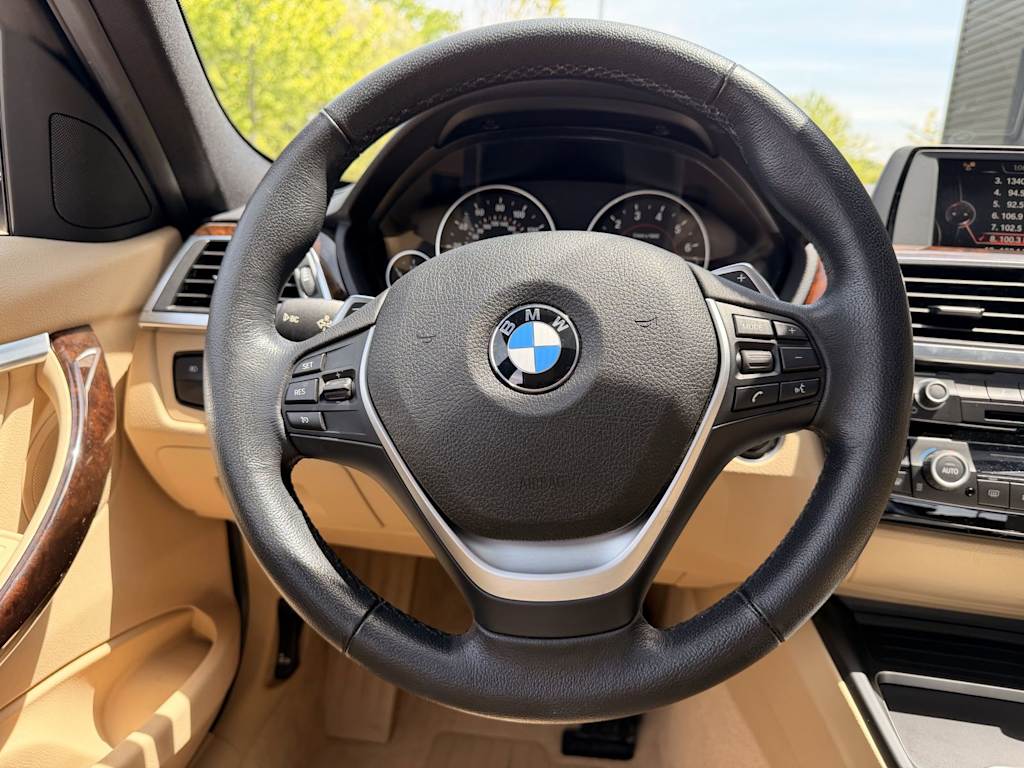 Thumbnail: 2016 BMW 3 Series - 6