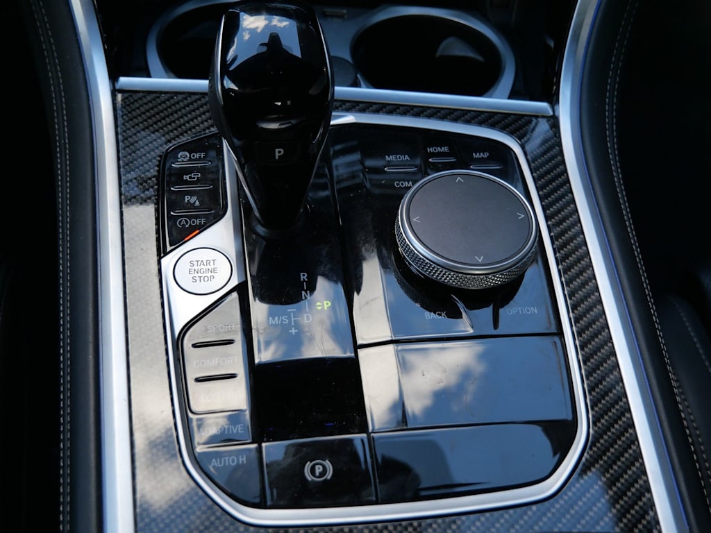 Thumbnail: 2024 BMW 8 Series - 8