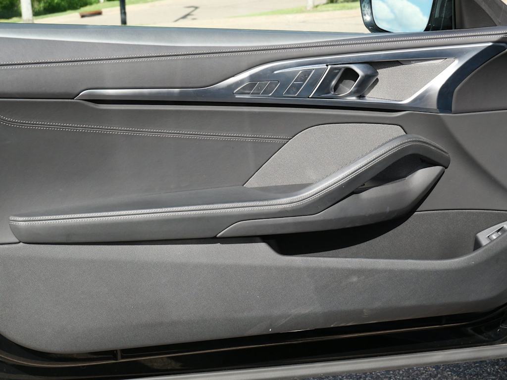Thumbnail: 2024 BMW 8 Series - 12