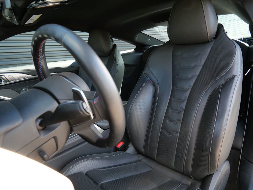 Thumbnail: 2024 BMW 8 Series - 6