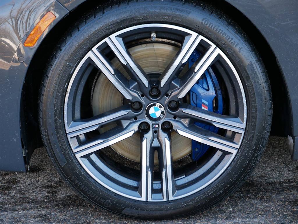 Thumbnail: 2021 BMW 8 Series - 4