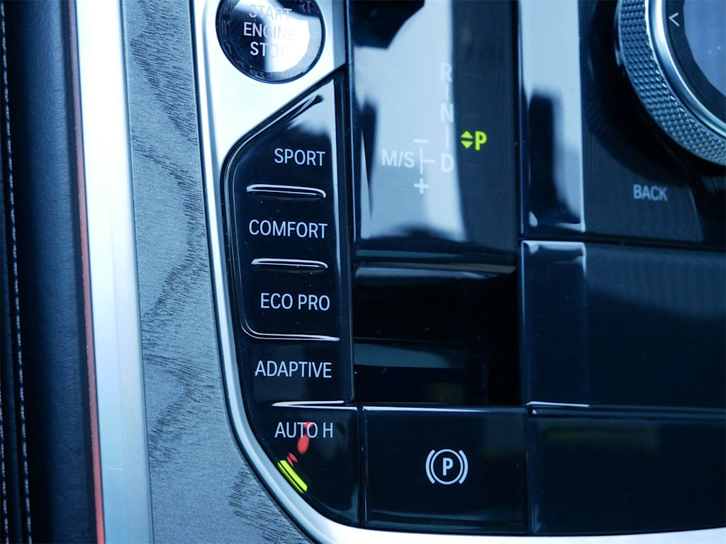 Thumbnail: 2021 BMW 8 Series - 22